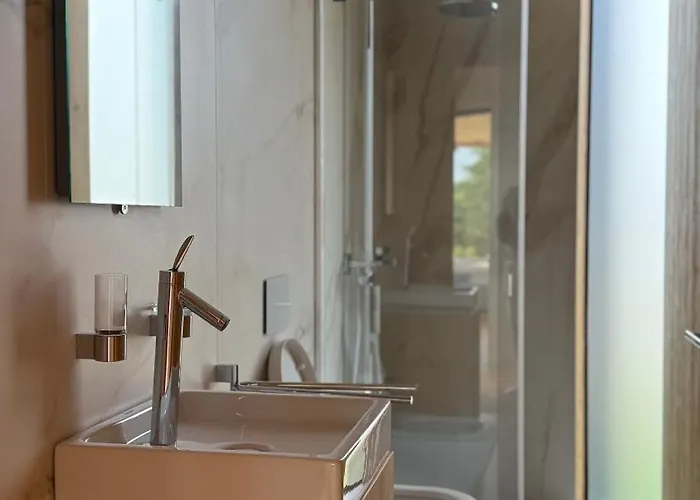 V Penati Golf * Sajdikove Humence